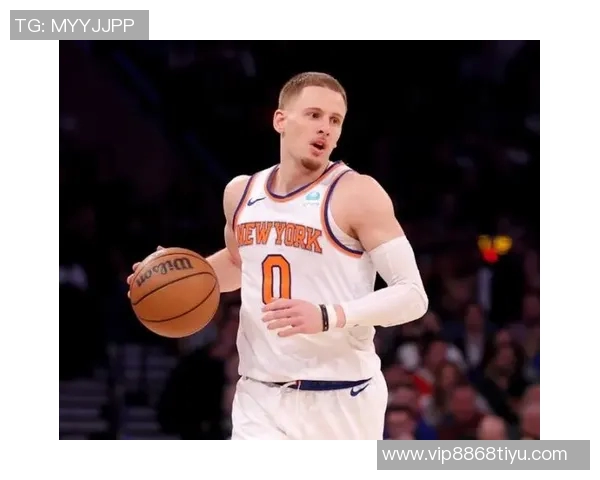 迪文岑佐表现稳定8投4中三分球命中率高效贡献13分4助攻2抢断