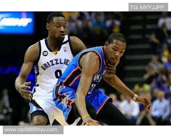 小卡谈家庭隐私：努力保护家人不受篮球影响